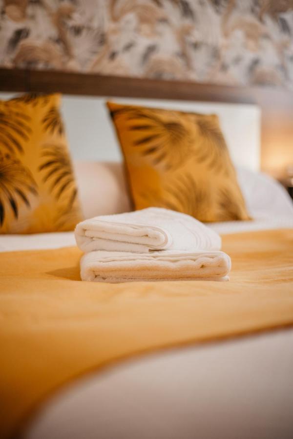 Tuguest Maria Luisa Apartment Granada Dış mekan fotoğraf